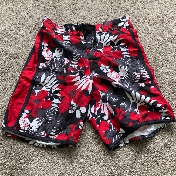 𝅺MEN'S Swim Shorts/Trunks - Picture 1 of 2